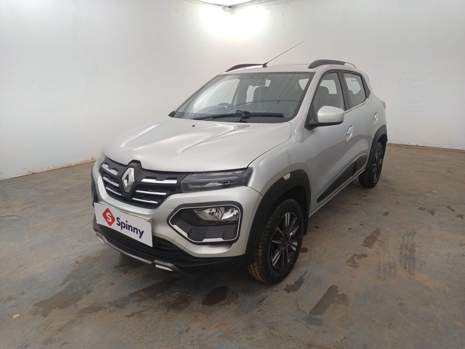 Used 2022 Renault Kwid CLIMBER AMT Petrol Automatic exterior LEFT FRONT CORNER VIEW