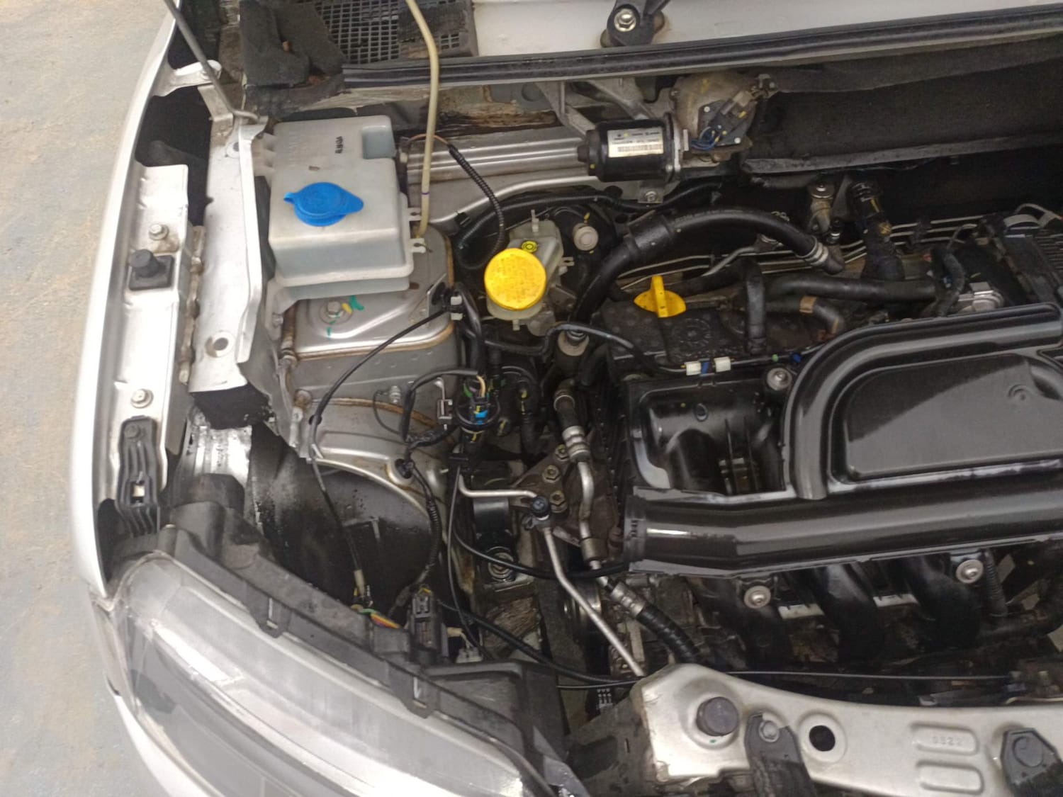 Used 2022 Renault Kwid CLIMBER AMT Petrol Automatic engine ENGINE RIGHT SIDE VIEW