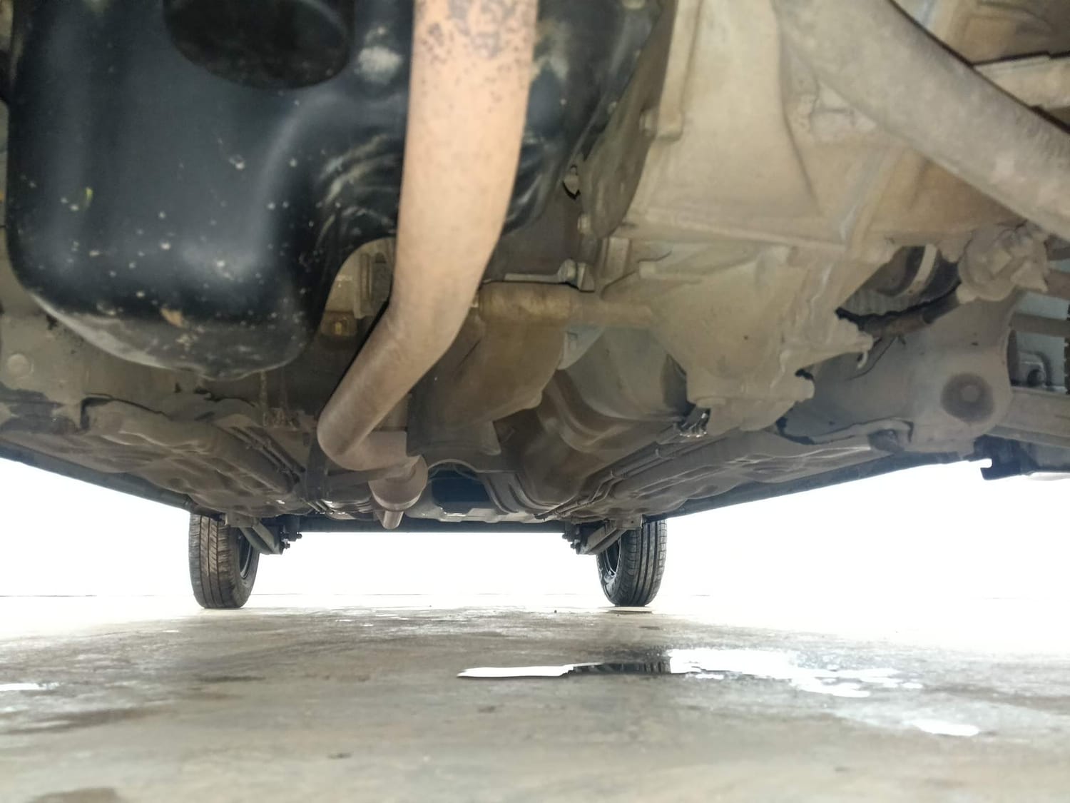Used 2018 Maruti Suzuki Alto 800 LXi Petrol Manual extra FRONT LEFT UNDERBODY VIEW