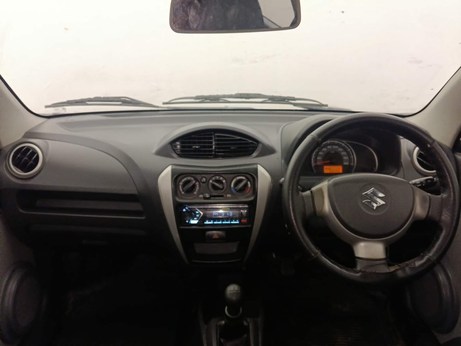 Used 2018 Maruti Suzuki Alto 800 LXi Petrol Manual interior DASHBOARD VIEW