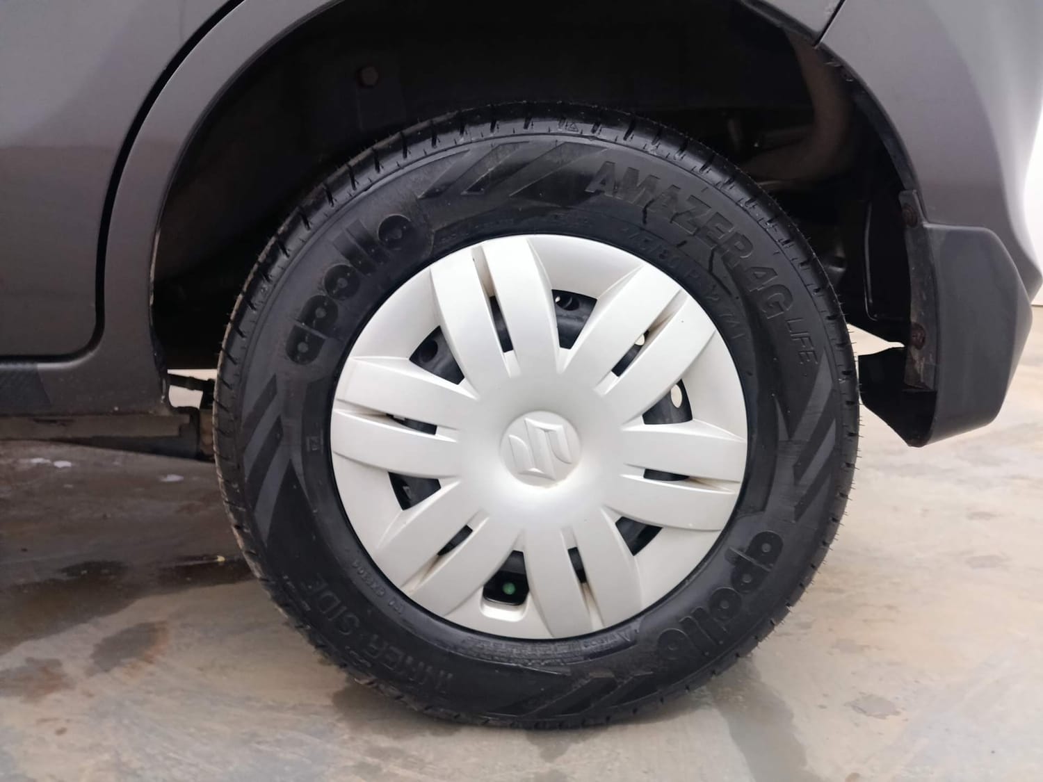 Used 2018 Maruti Suzuki Alto 800 LXi Petrol Manual tyres LEFT REAR TYRE RIM VIEW
