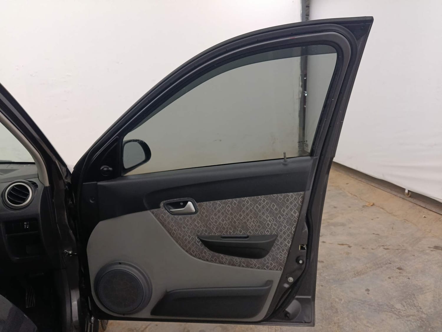 Used 2018 Maruti Suzuki Alto 800 LXi Petrol Manual interior RIGHT FRONT DOOR OPEN VIEW