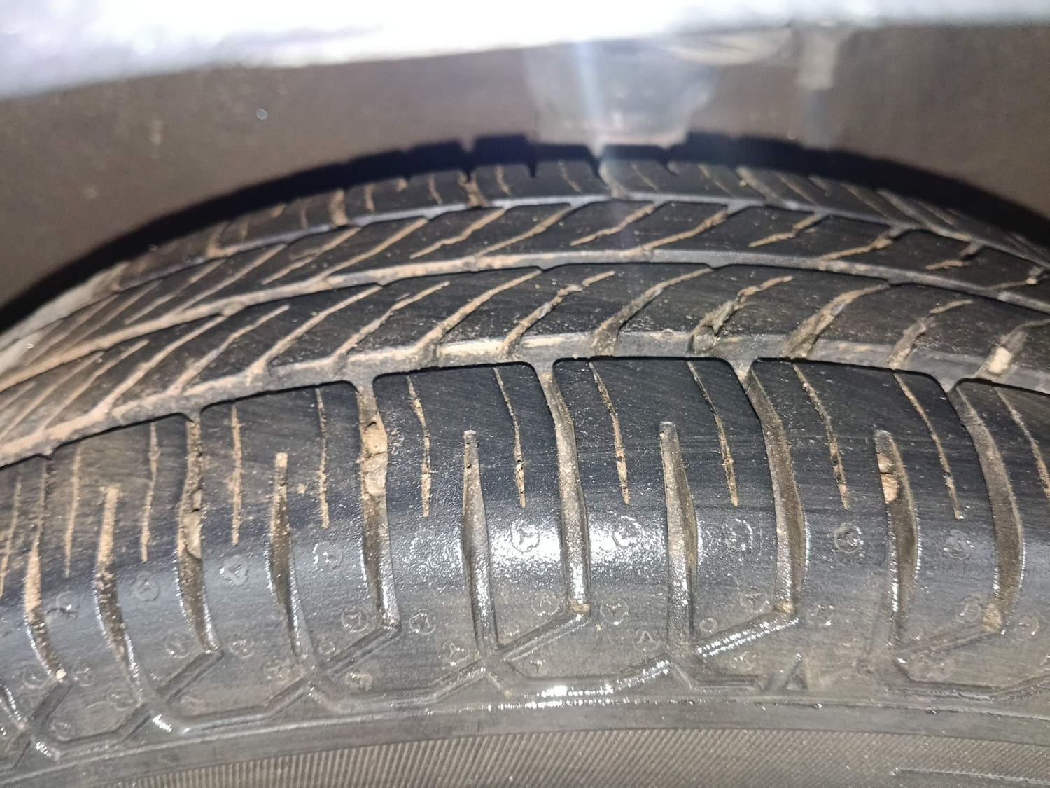 Used 2018 Maruti Suzuki Alto 800 LXi Petrol Manual tyres LEFT FRONT TYRE TREAD VIEW