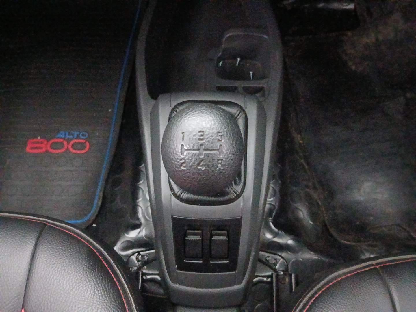 Used 2019 Maruti Suzuki Alto 800 LXi Petrol Manual interior GEAR  KNOB VIEW