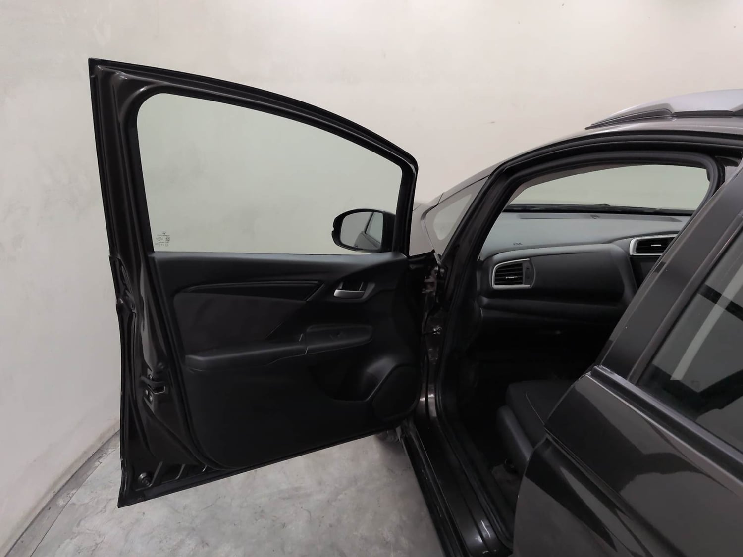 Used 2020 Honda WR-V SV MT Petrol Petrol Manual interior LEFT FRONT DOOR OPEN VIEW