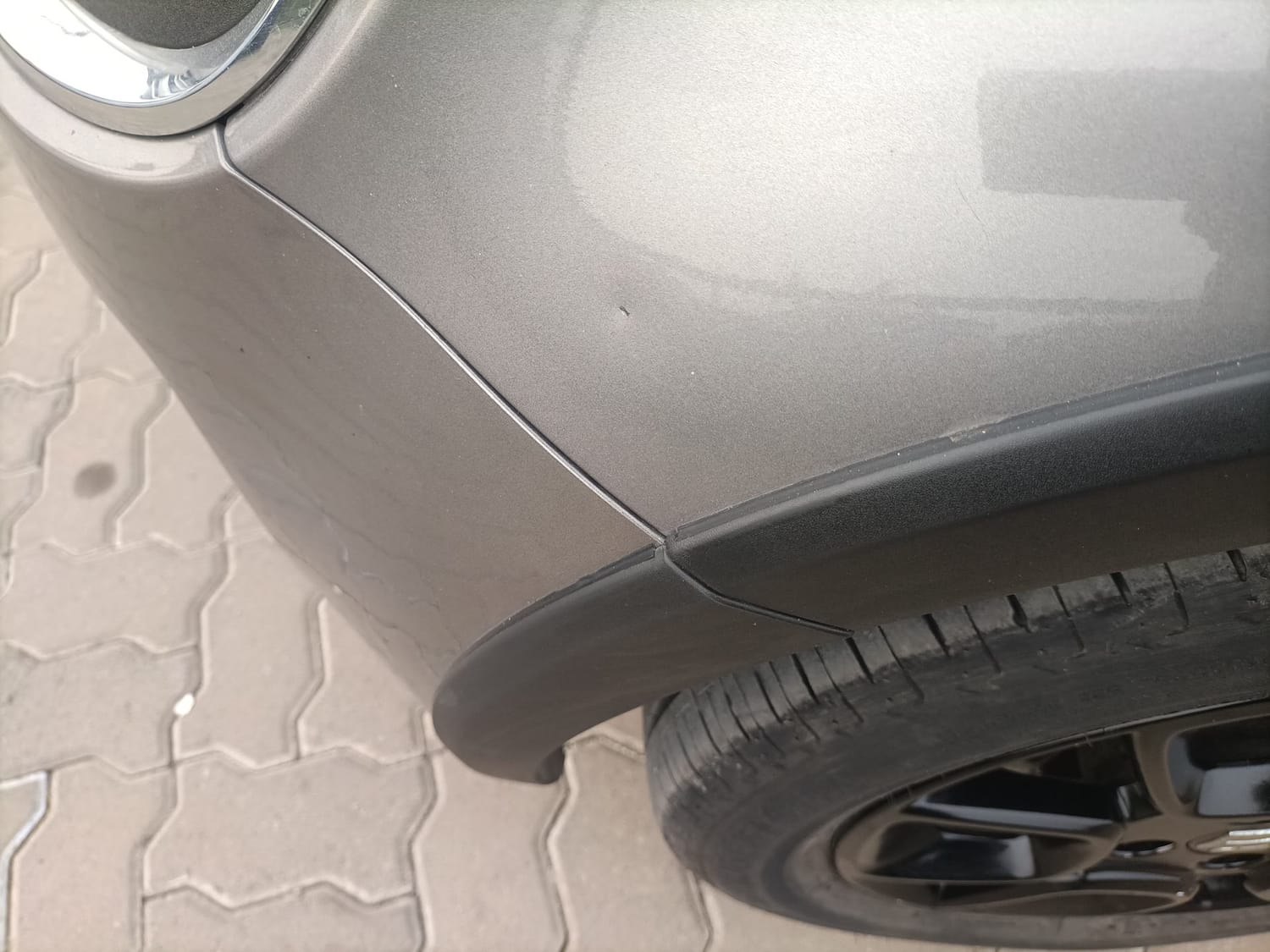 Used 2023 Maruti Suzuki Ignis Zeta 1.2 MT Petrol Manual dents MINOR DENT