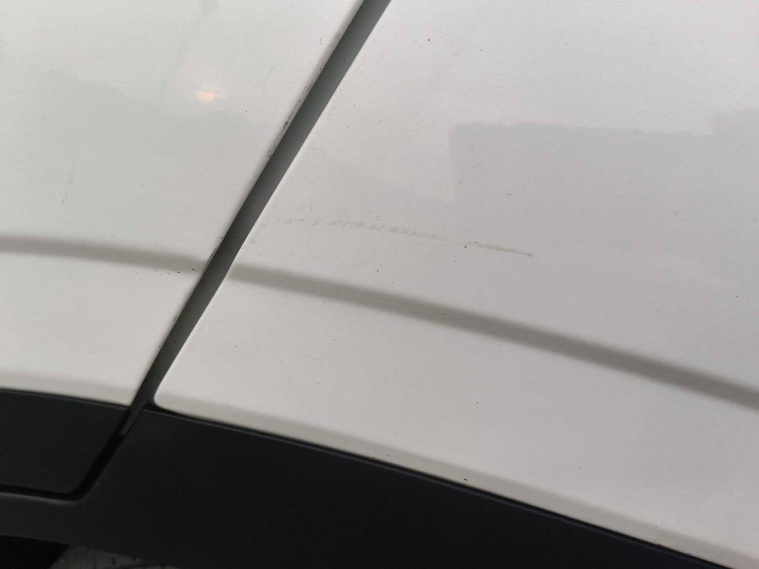 Used 2021 Hyundai Alcazar Platinum (O) 6 STR 2.0 Petrol AT Petrol Automatic dents MINOR SCRATCH