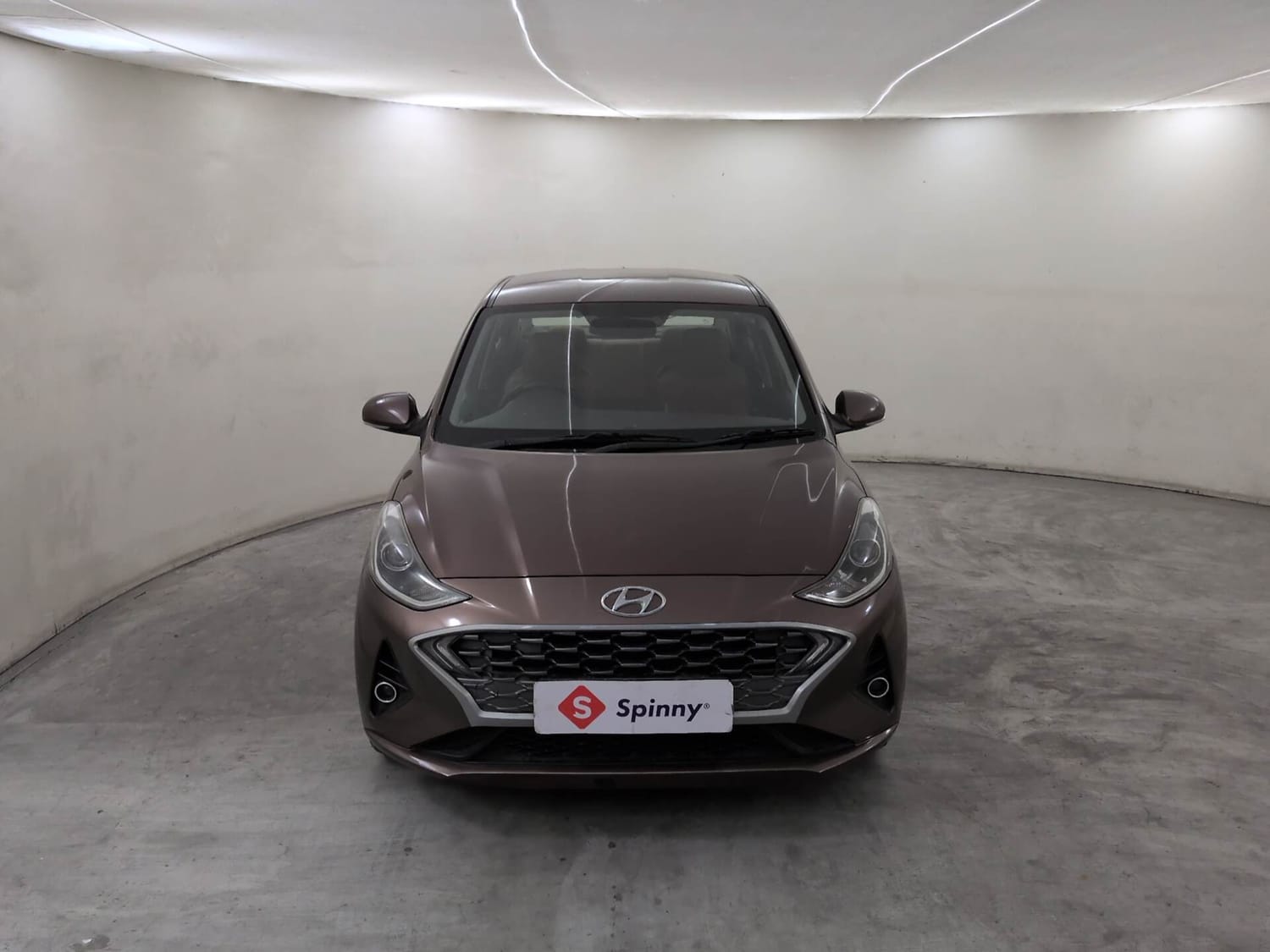 Used 2020 Hyundai Aura SX Plus 1.2 AMT CRDi Diesel Automatic exterior FRONT VIEW