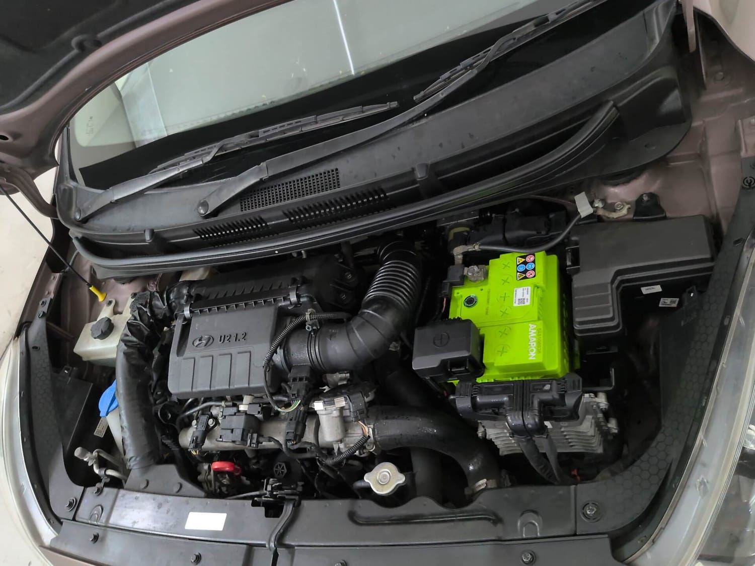 Used 2020 Hyundai Aura SX Plus 1.2 AMT CRDi Diesel Automatic engine ENGINE LEFT SIDE VIEW