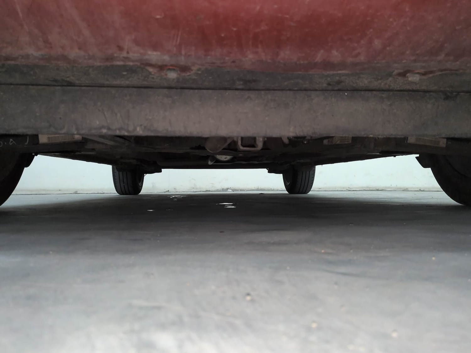 Used 2025 Tata Altroz XZA Petrol Petrol Automatic extra FRONT LEFT UNDERBODY VIEW