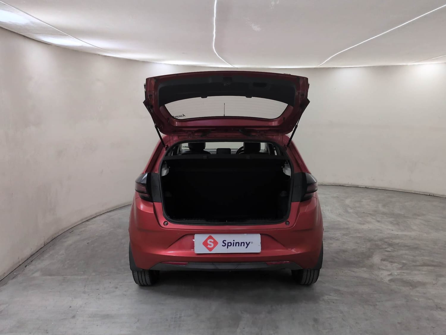 Used 2025 Tata Altroz XZA Petrol Petrol Automatic interior DICKY DOOR OPEN VIEW