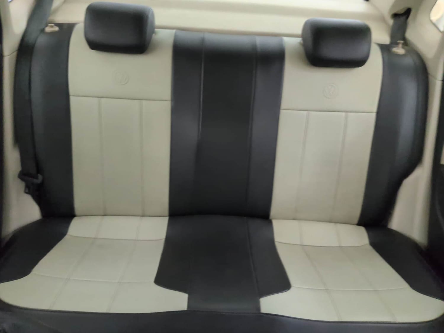 Used 2017 Volkswagen Ameo Highline1.2L Plus (P) 16 Alloy Petrol Manual interior REAR SEAT CONDITION VIEW