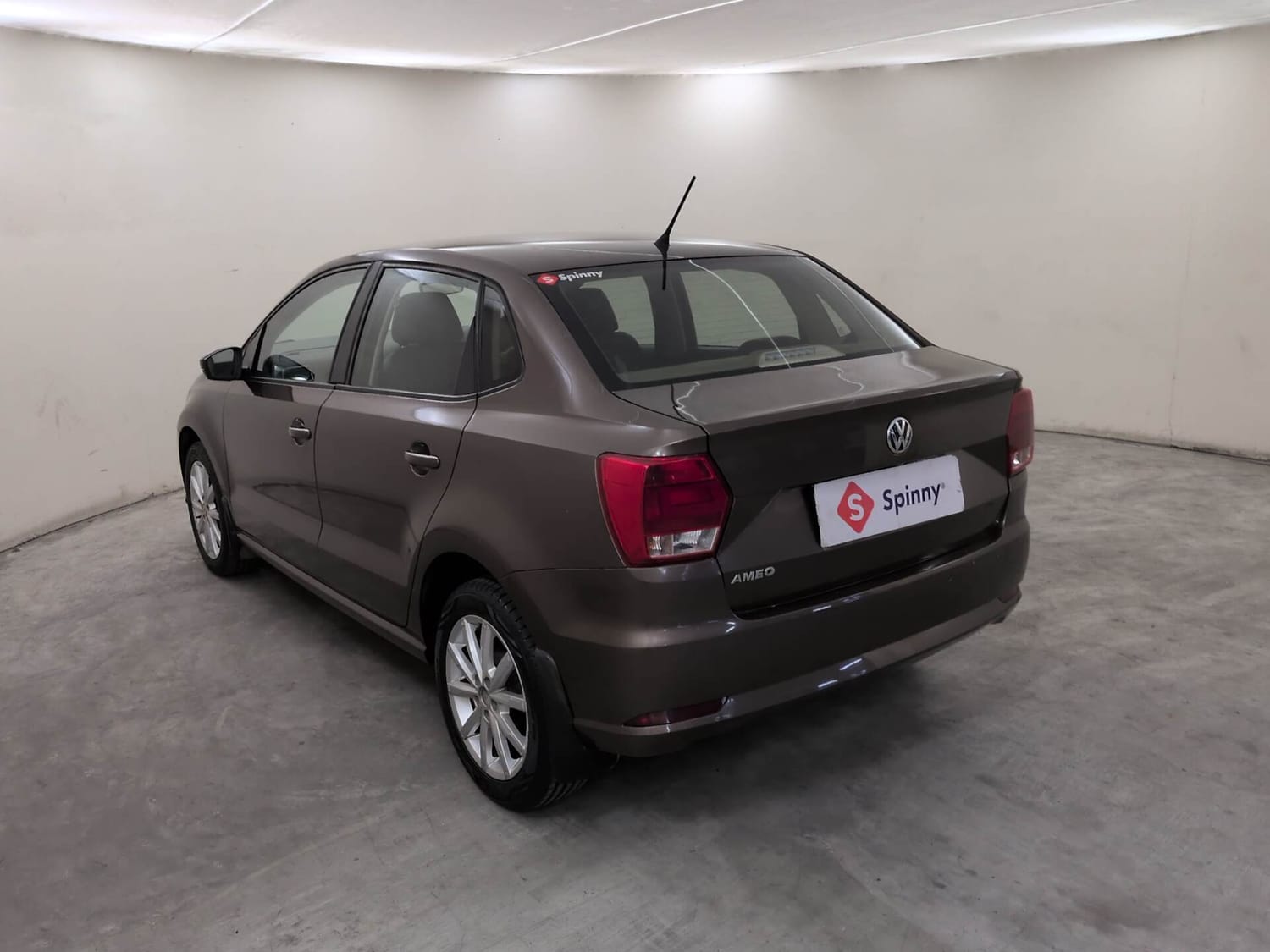 Used 2017 Volkswagen Ameo Highline1.2L Plus (P) 16 Alloy Petrol Manual exterior LEFT REAR CORNER VIEW