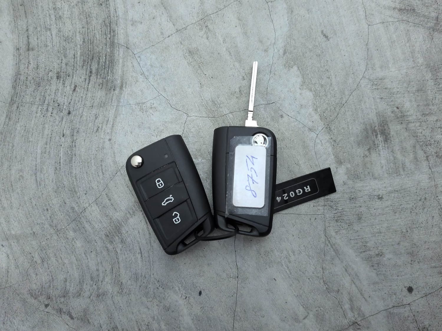 Used 2024 Skoda Kushaq Active 1.0 TSI MT Petrol Manual extra CAR KEY VIEW