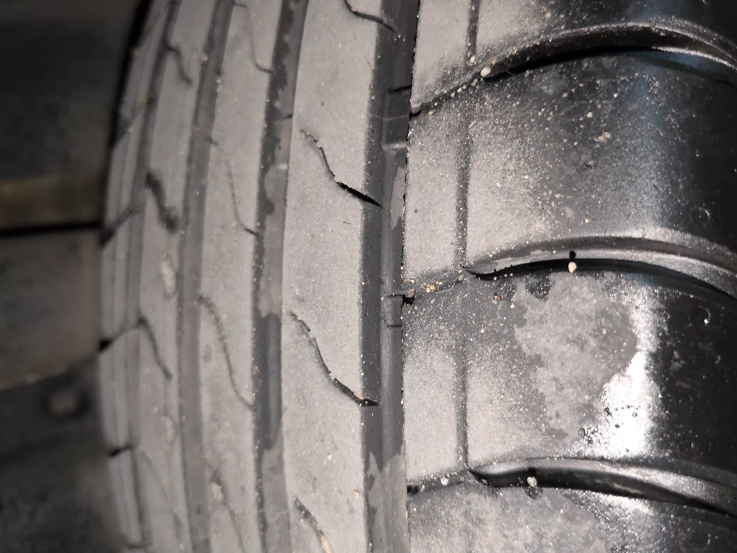 Used 2024 Skoda Kushaq Active 1.0 TSI MT Petrol Manual tyres LEFT REAR TYRE TREAD VIEW