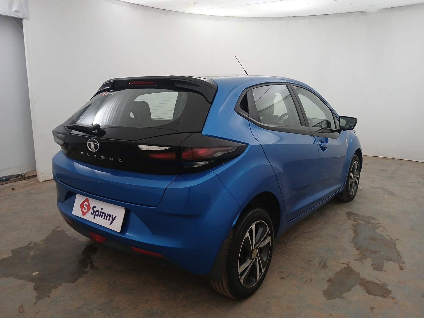 Used 2021 Tata Altroz XZ Petrol Petrol Manual exterior RIGHT REAR CORNER VIEW