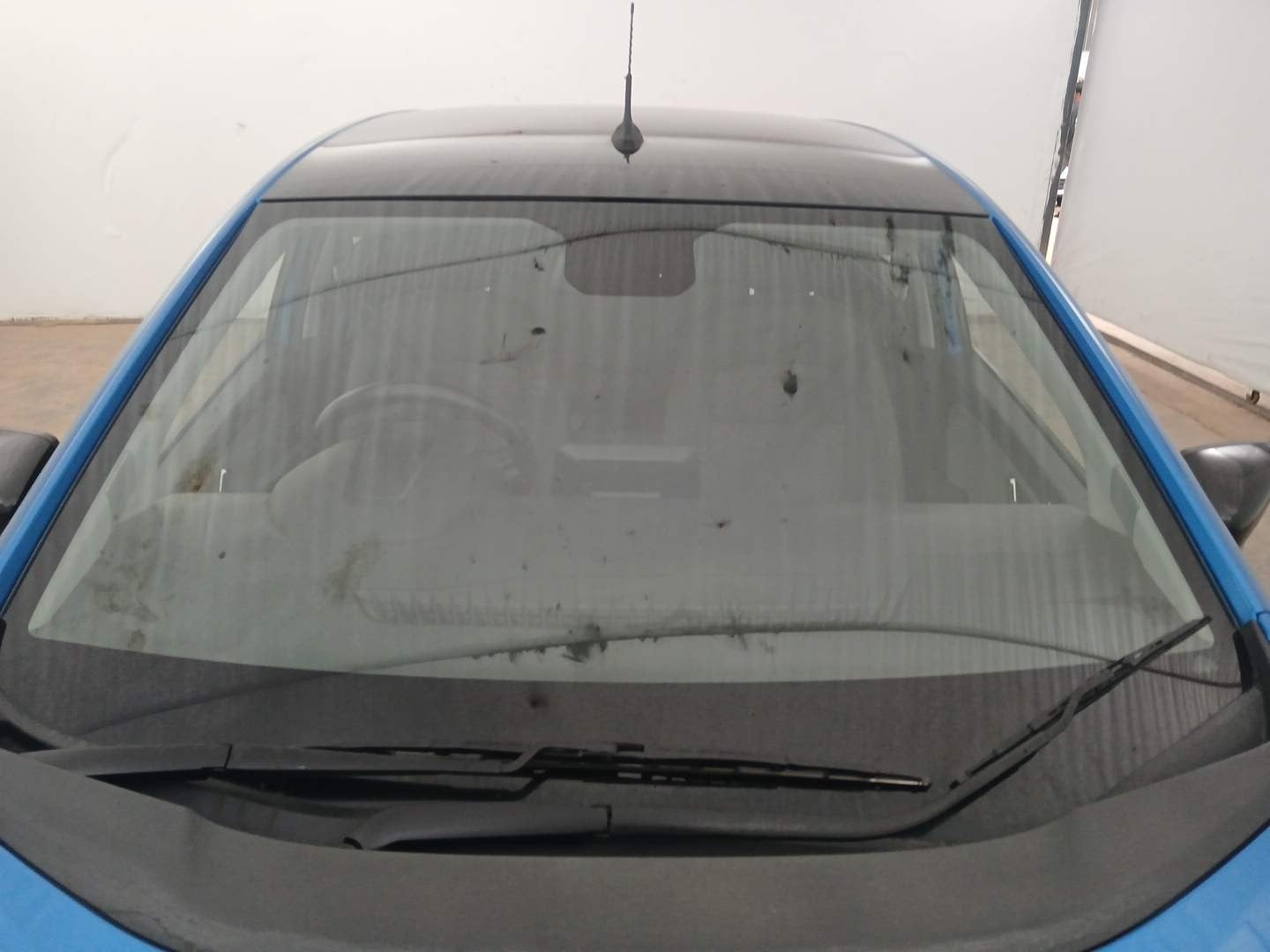 Used 2021 Tata Altroz XZ Petrol Petrol Manual exterior FRONT WINDSHIELD VIEW