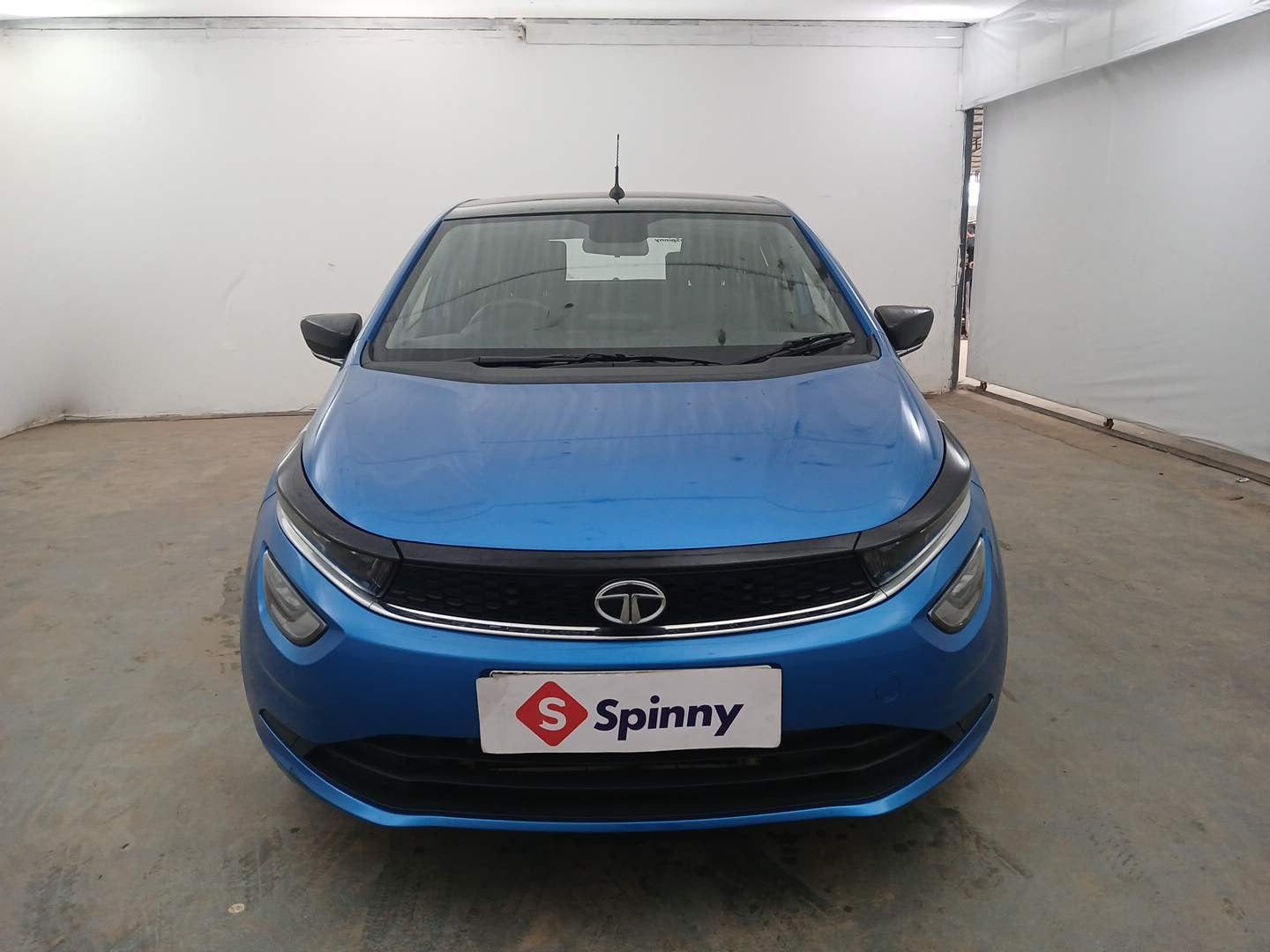 Used 2021 Tata Altroz XZ Petrol Petrol Manual exterior FRONT VIEW