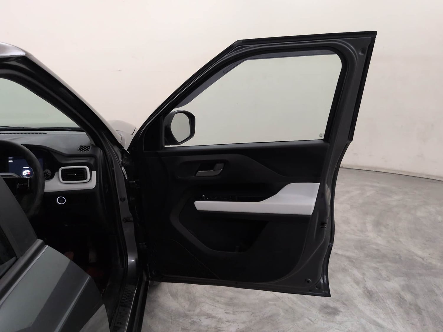 Used 2026 Tata Punch Accomplished + S Petrol Manual interior RIGHT FRONT DOOR OPEN VIEW