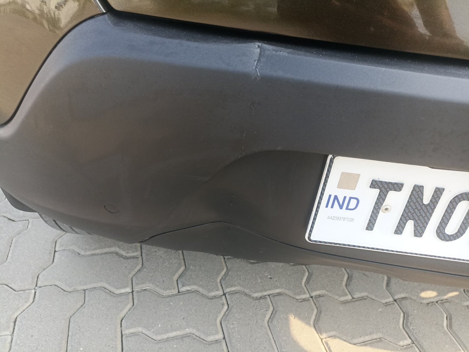 Used 2024 Renault Kwid RXT 1.0L Petrol Manual dents MINOR DENT
