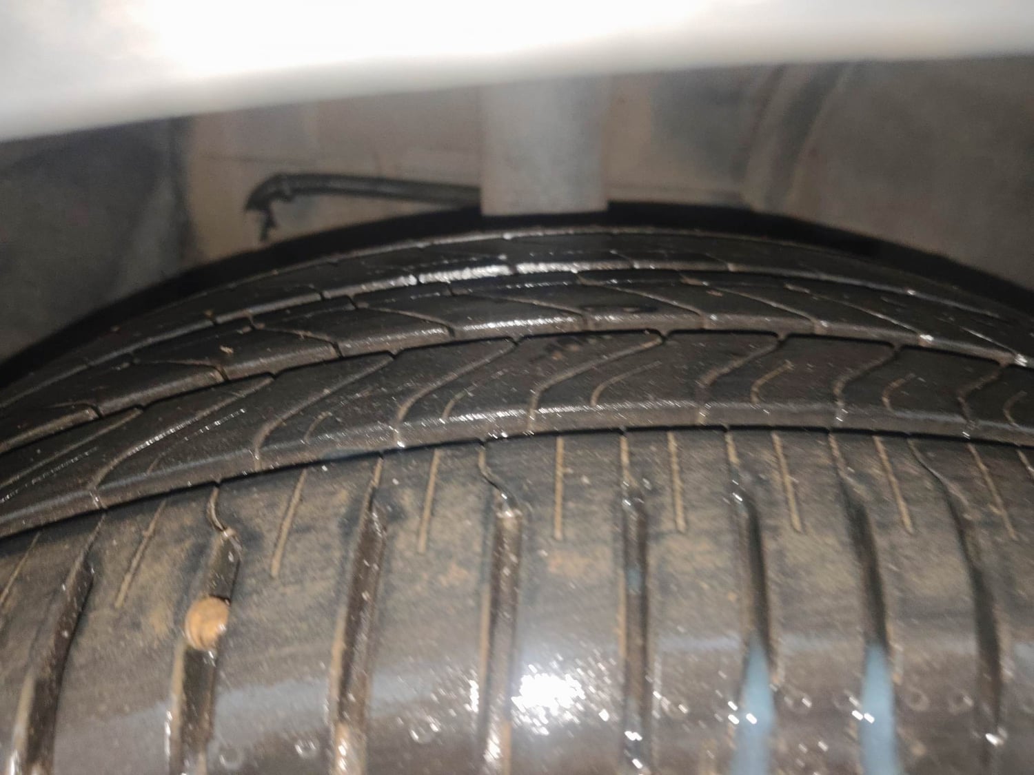 Used 2021 Tata Nexon XZ Plus (O) Diesel Diesel Manual tyres RIGHT FRONT TYRE TREAD VIEW
