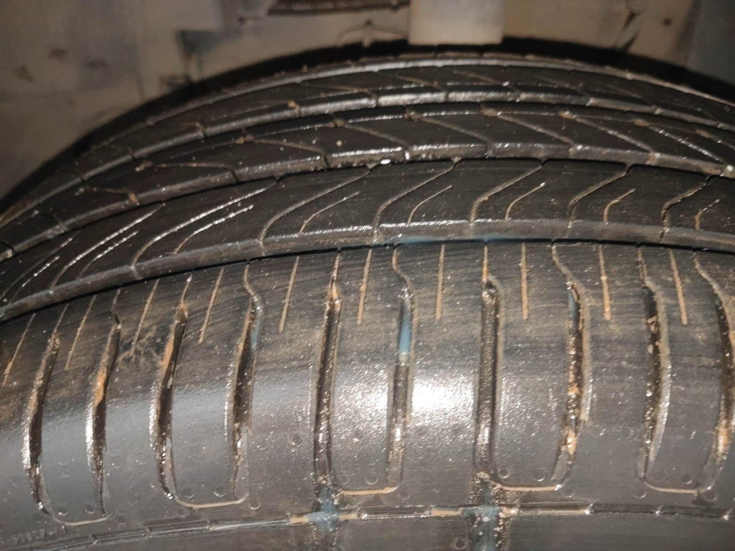 Used 2021 Tata Nexon XZ Plus (O) Diesel Diesel Manual tyres LEFT FRONT TYRE TREAD VIEW