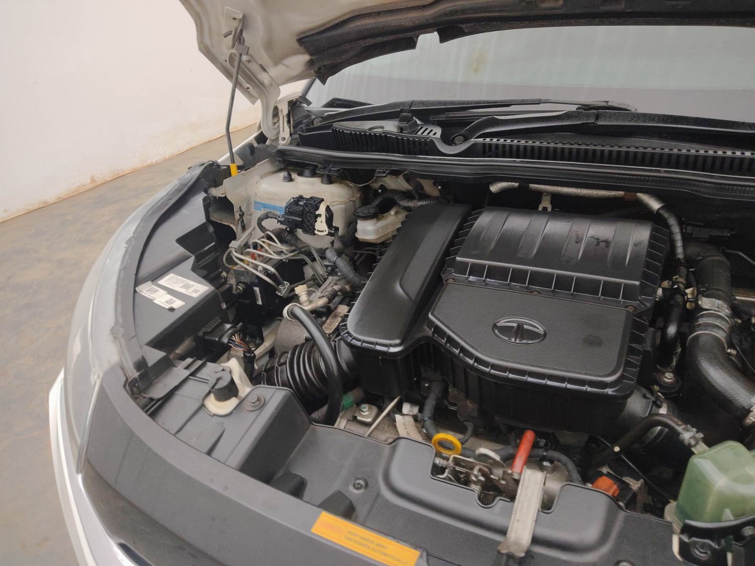 Used 2021 Tata Nexon XZ Plus (O) Diesel Diesel Manual engine ENGINE RIGHT SIDE VIEW