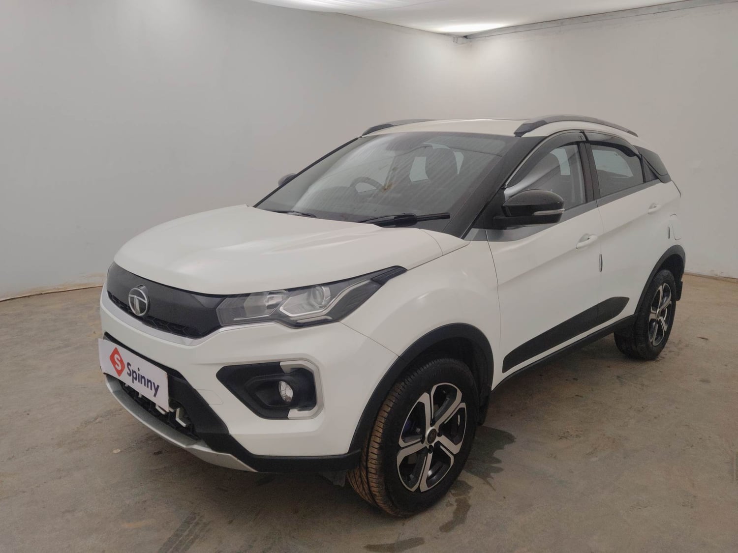 Used 2021 Tata Nexon XZ Plus (O) Diesel Diesel Manual exterior LEFT FRONT CORNER VIEW