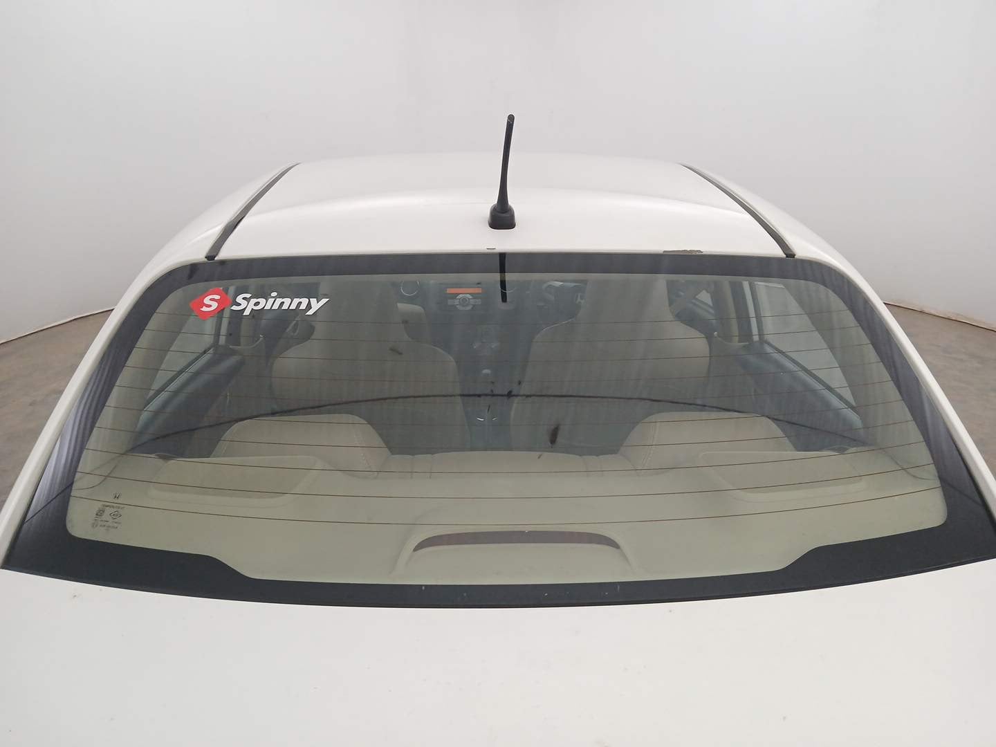 Used 2013 Honda Amaze 1.2 VX i-VTEC Petrol Manual exterior BACK WINDSHIELD VIEW