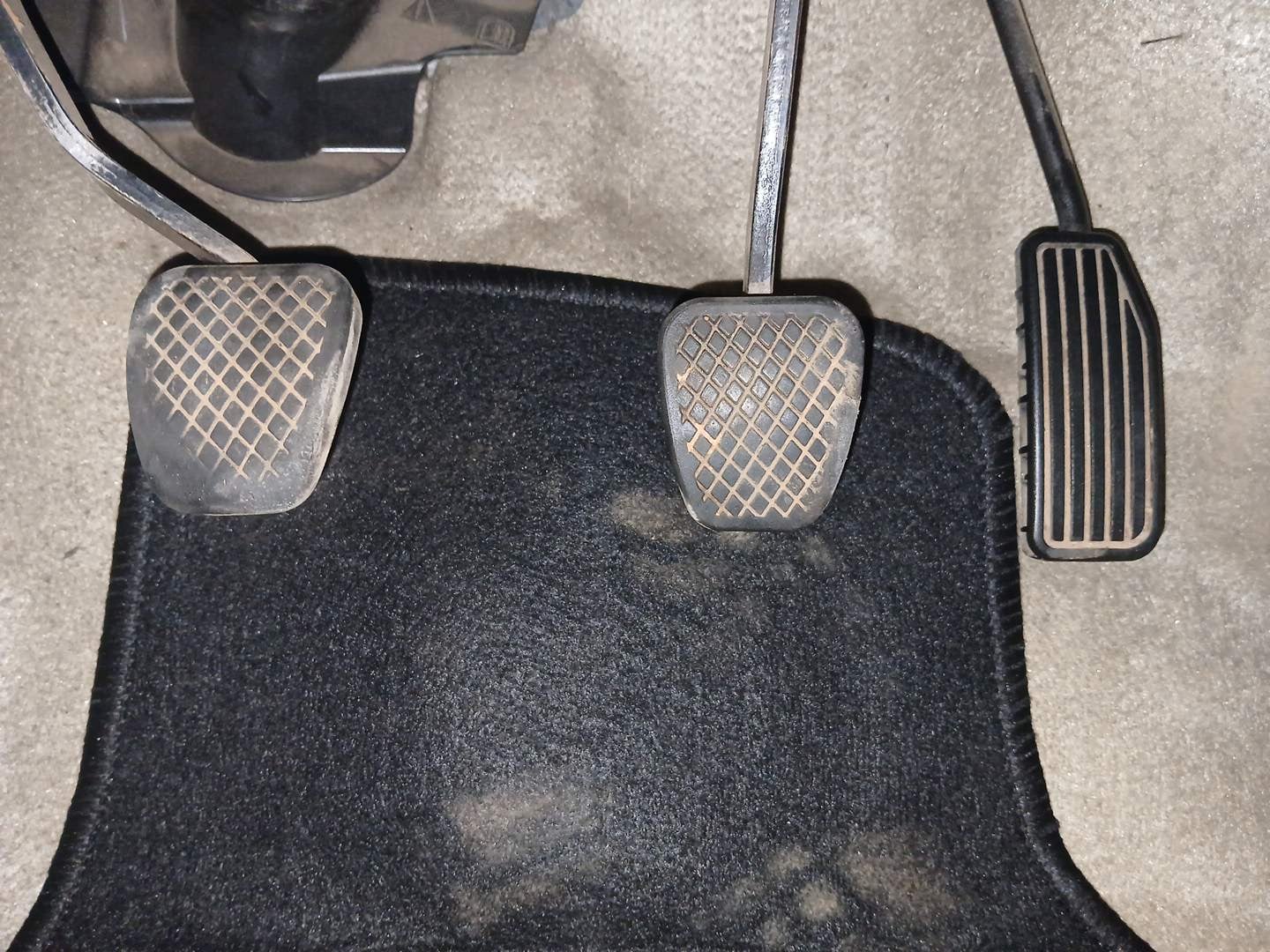 Used 2013 Honda Amaze 1.2 VX i-VTEC Petrol Manual interior PEDALS VIEW
