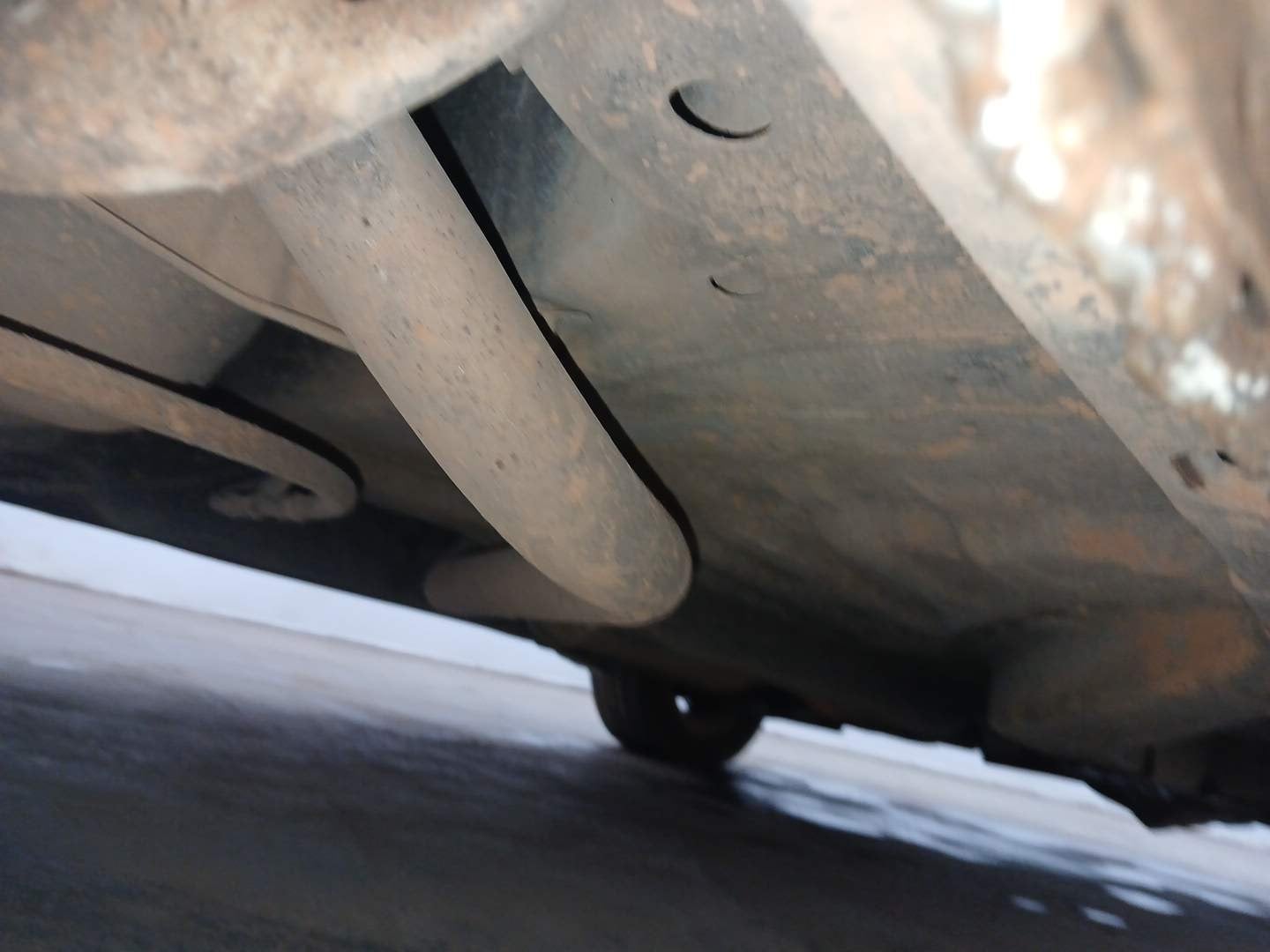 Used 2013 Honda Amaze 1.2 VX i-VTEC Petrol Manual extra REAR RIGHT UNDERBODY VIEW