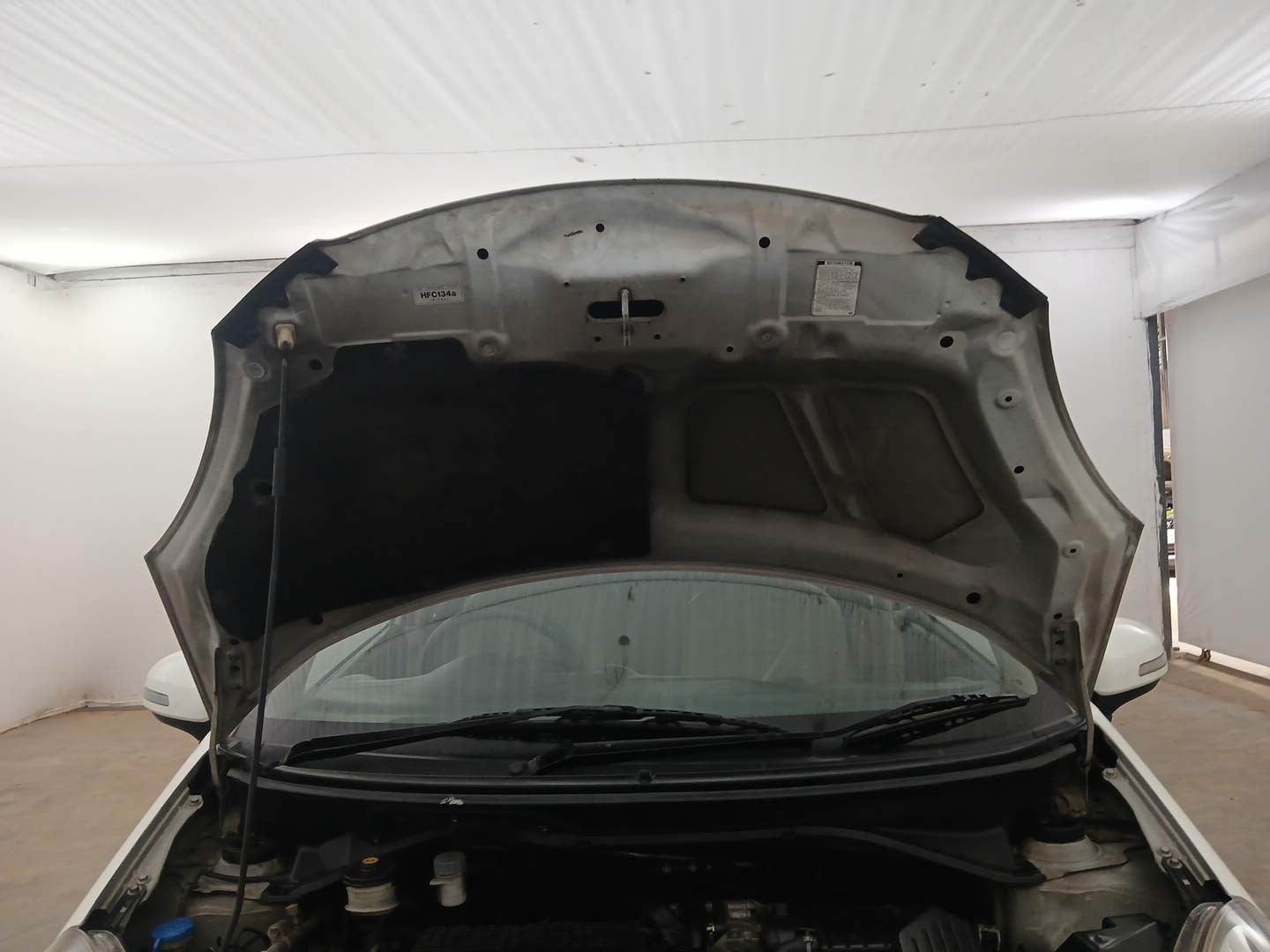 Used 2013 Honda Amaze 1.2 VX i-VTEC Petrol Manual engine ENGINE & BONNET OPEN FRONT VIEW