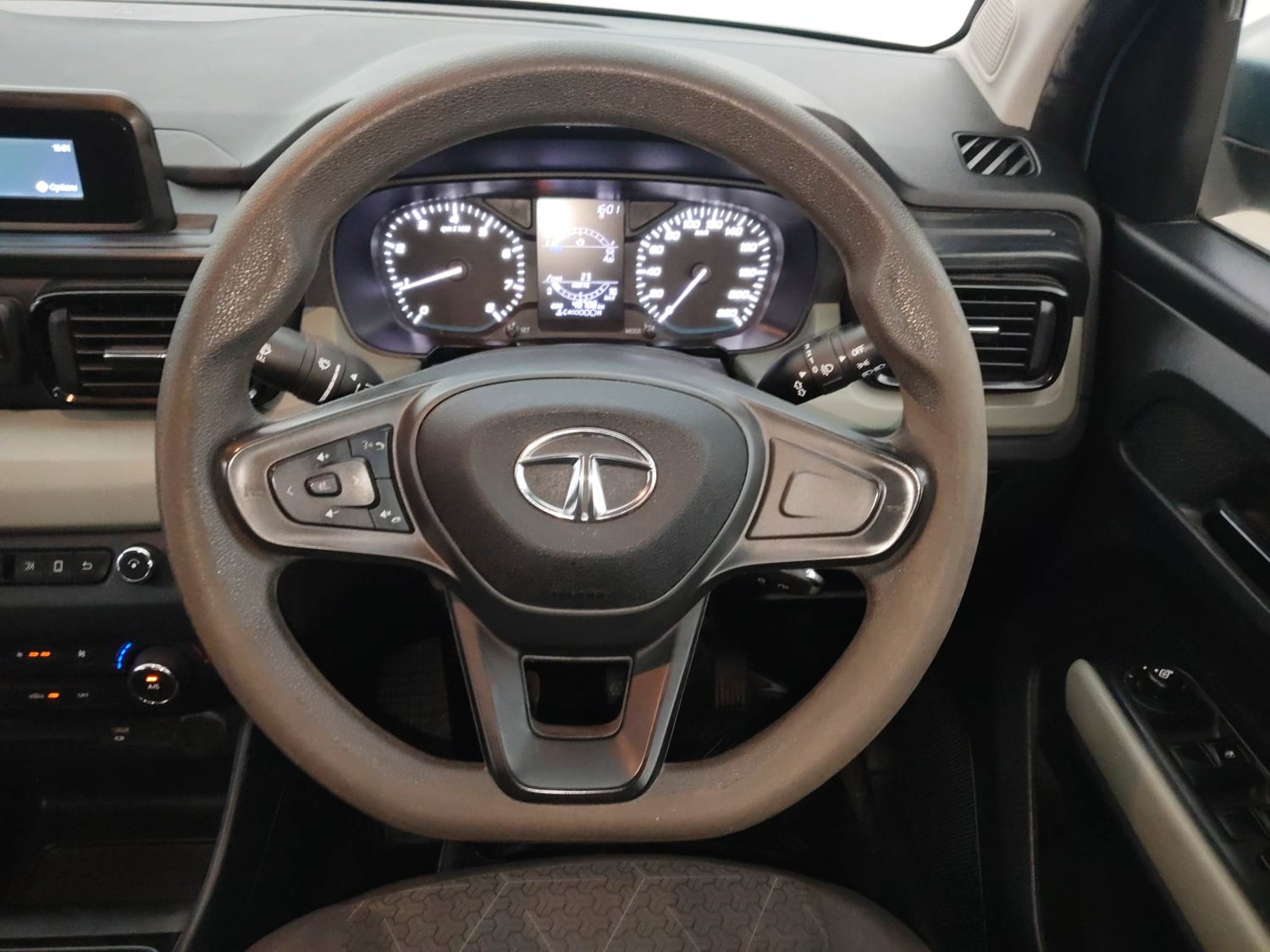 Used 2022 Tata Punch Adventure MT Petrol Manual interior STEERING VIEW