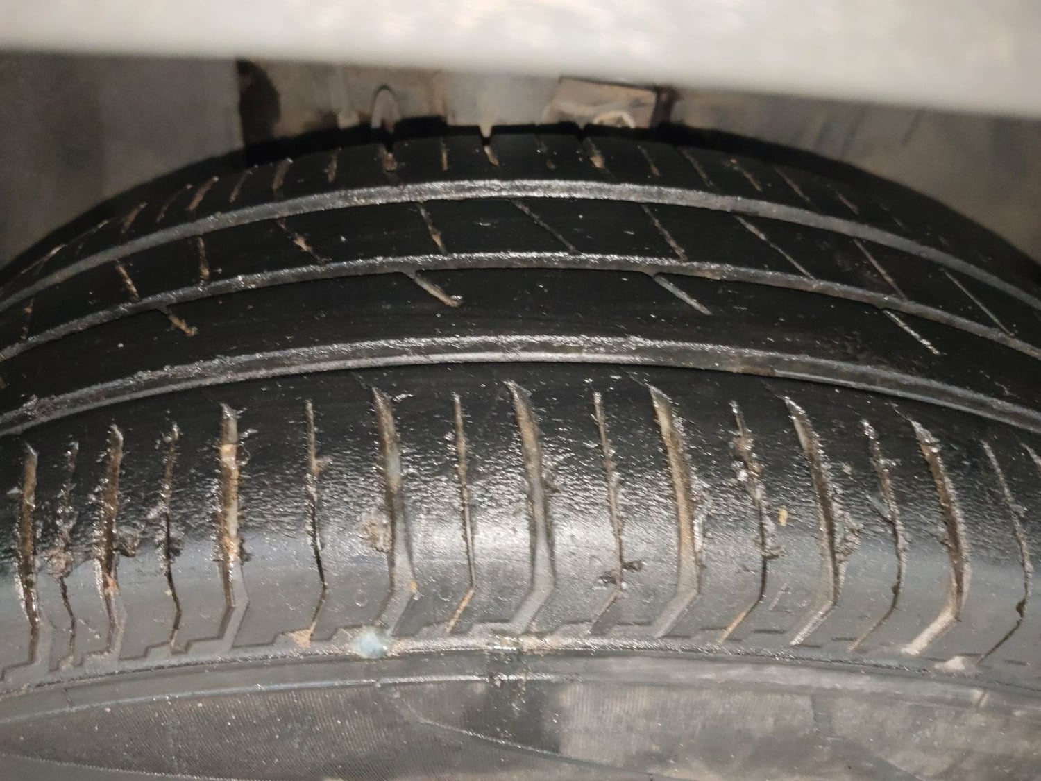 Used 2022 Tata Punch Adventure MT Petrol Manual tyres RIGHT FRONT TYRE TREAD VIEW