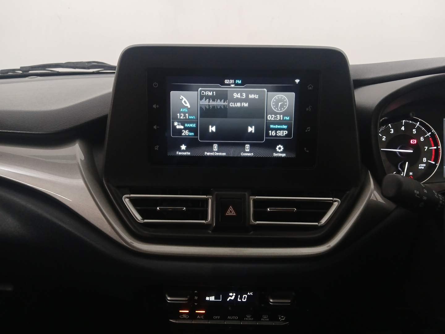 Used 2024 Maruti Suzuki Baleno Zeta AGS Petrol Automatic interior MUSIC SYSTEM & AC CONTROL VIEW