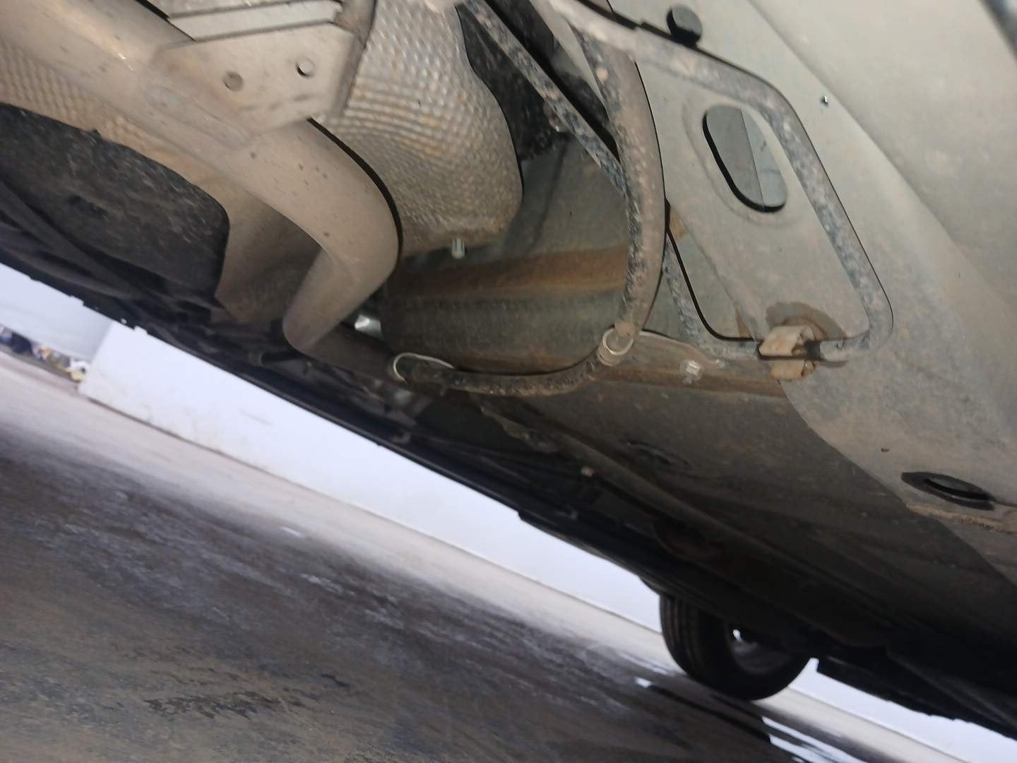 Used 2024 Maruti Suzuki Baleno Zeta AGS Petrol Automatic extra REAR RIGHT UNDERBODY VIEW