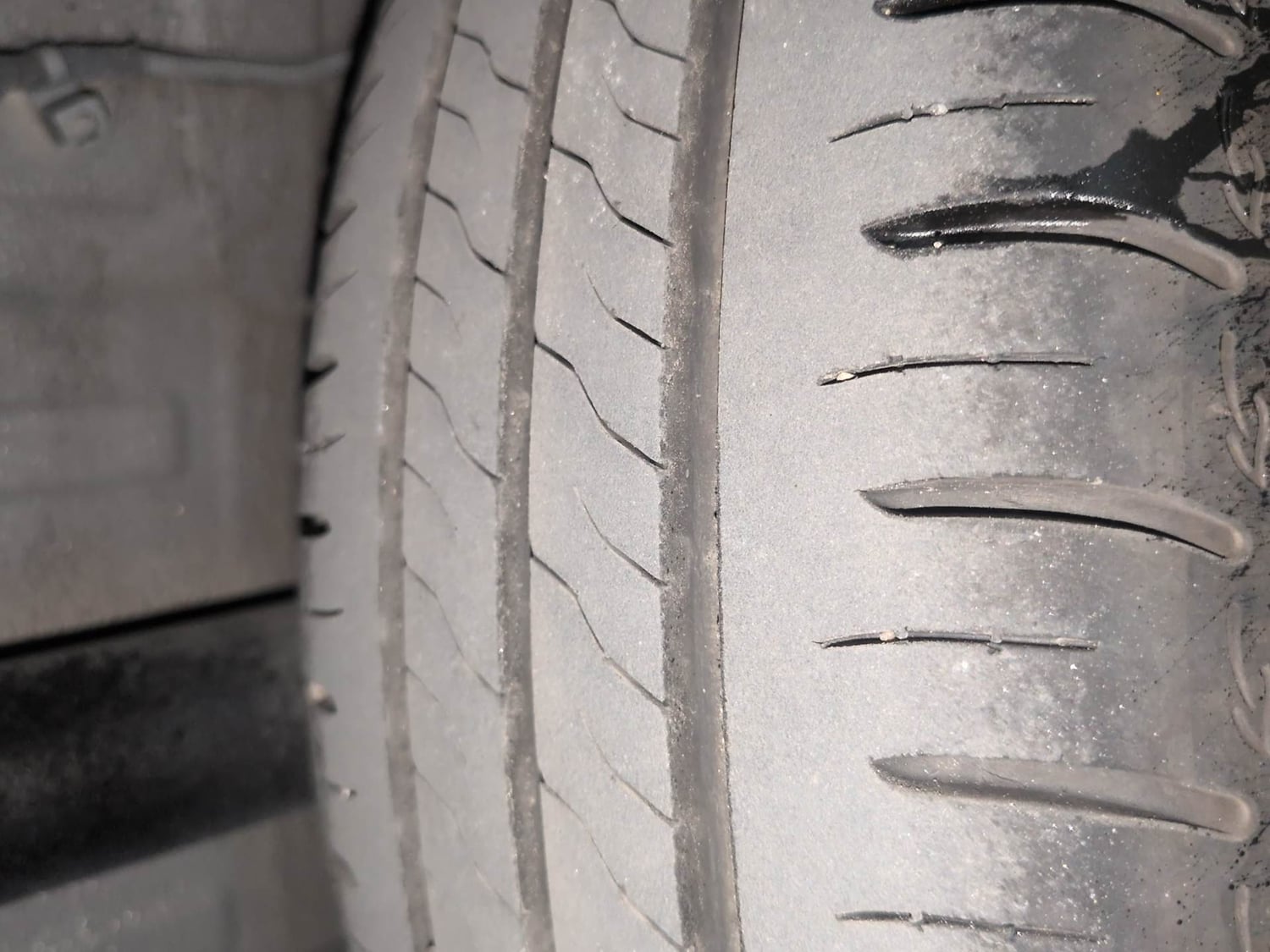 Used 2026 Tata Altroz Creative Petrol 5MT Petrol Manual tyres RIGHT REAR TYRE TREAD VIEW