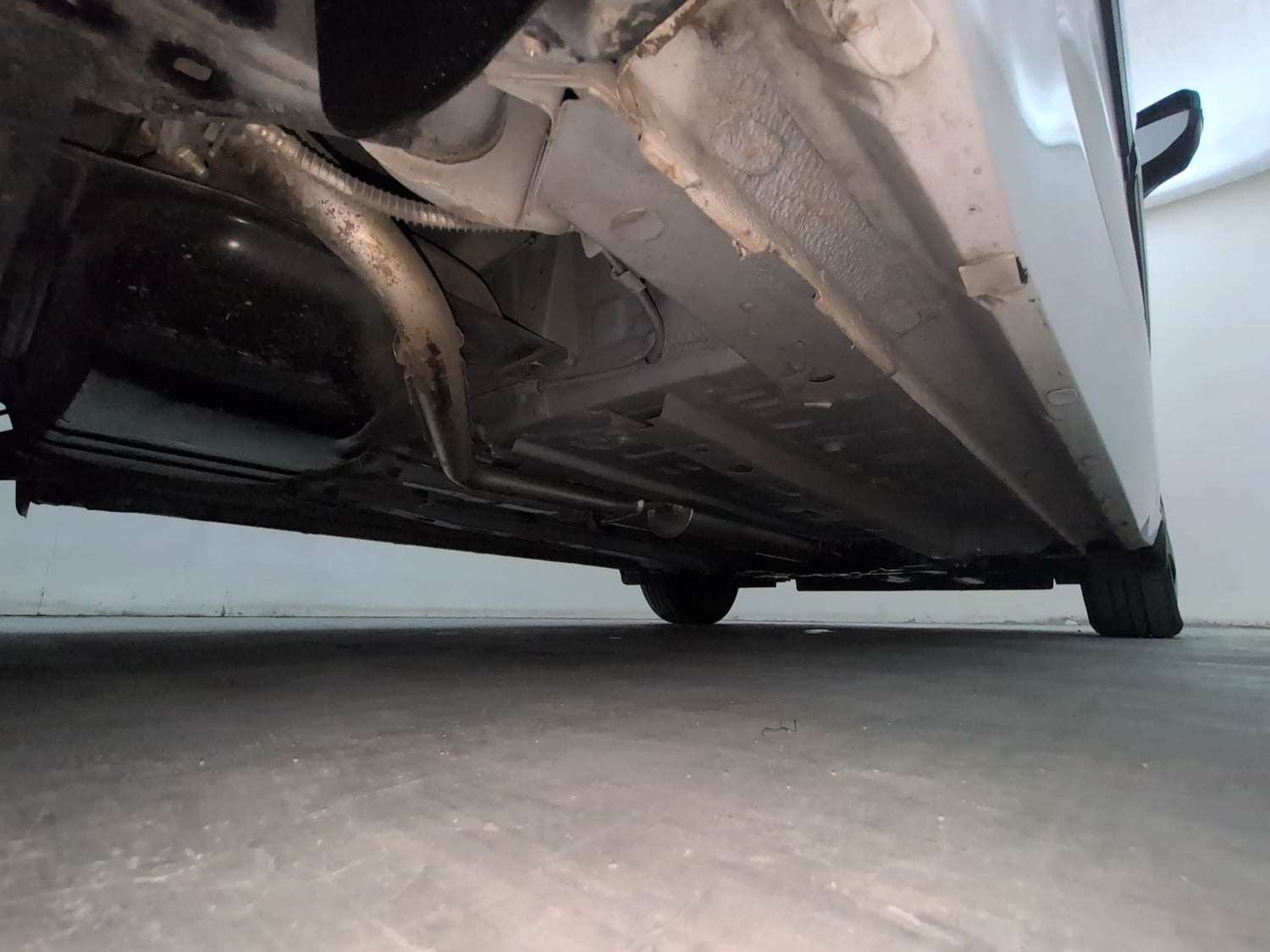 Used 2026 Tata Altroz Creative Petrol 5MT Petrol Manual extra REAR RIGHT UNDERBODY VIEW