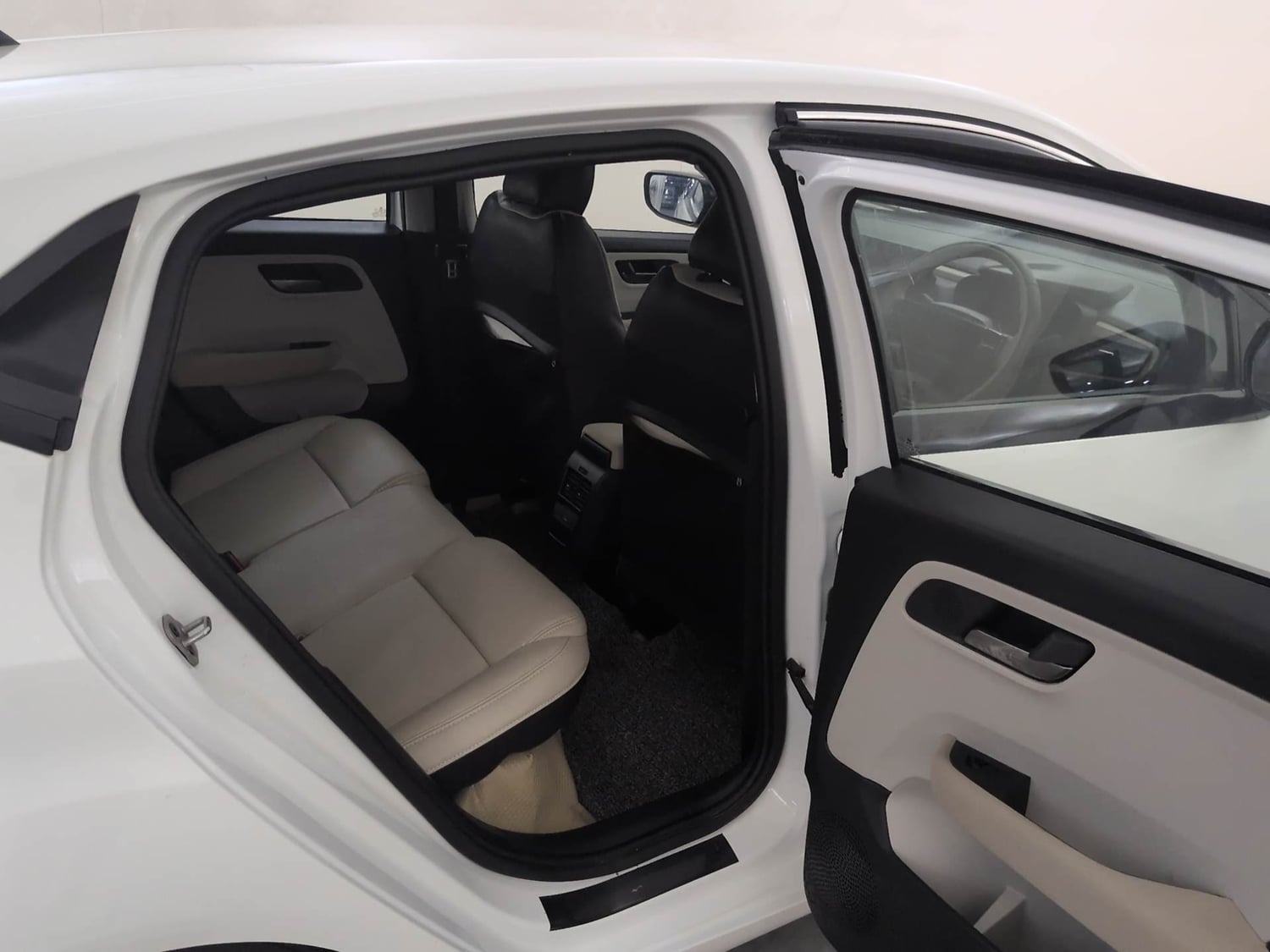 Used 2026 Tata Altroz Creative Petrol 5MT Petrol Manual interior RIGHT SIDE REAR DOOR CABIN VIEW