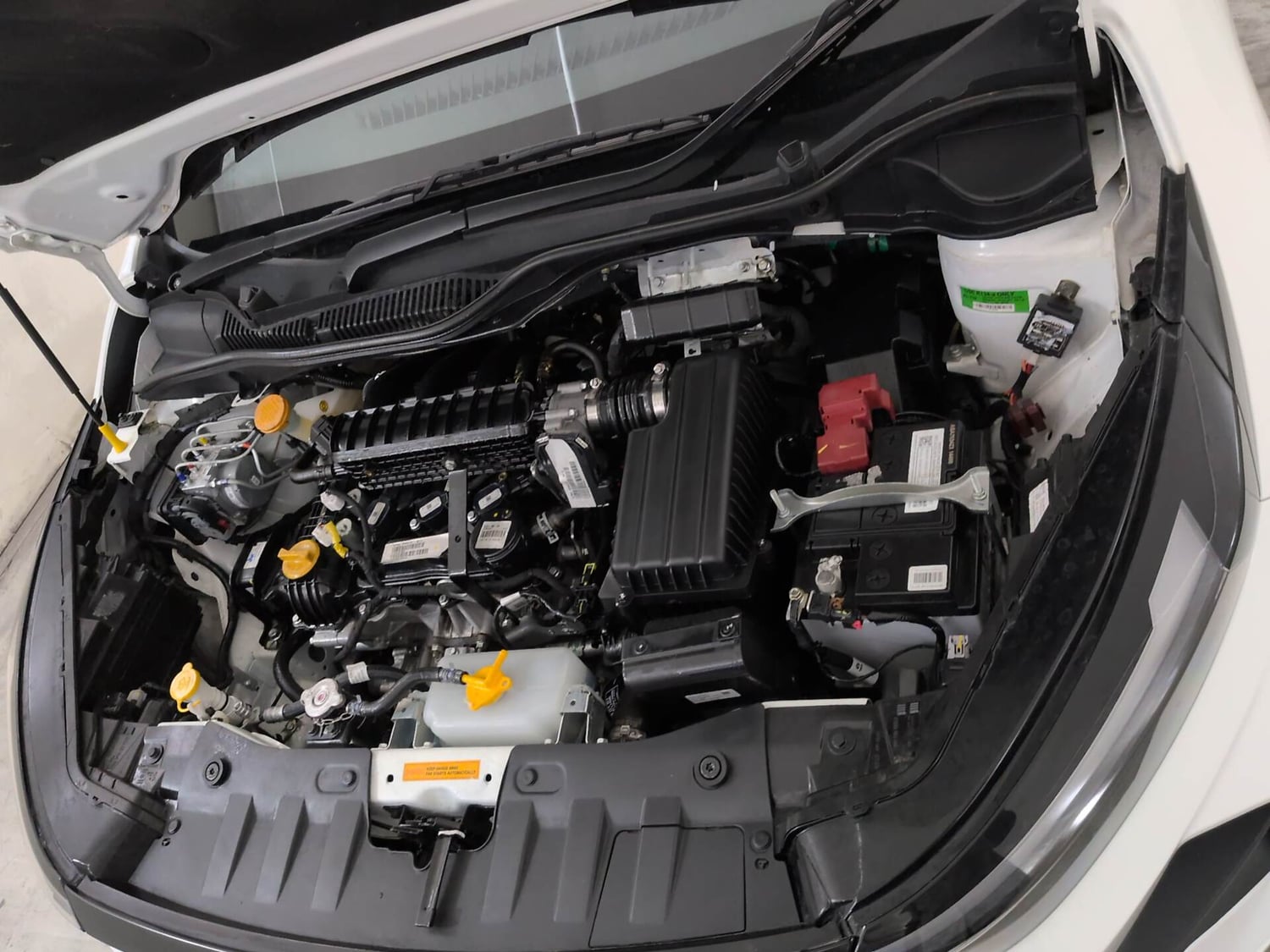 Used 2026 Tata Altroz Creative Petrol 5MT Petrol Manual engine ENGINE LEFT SIDE VIEW