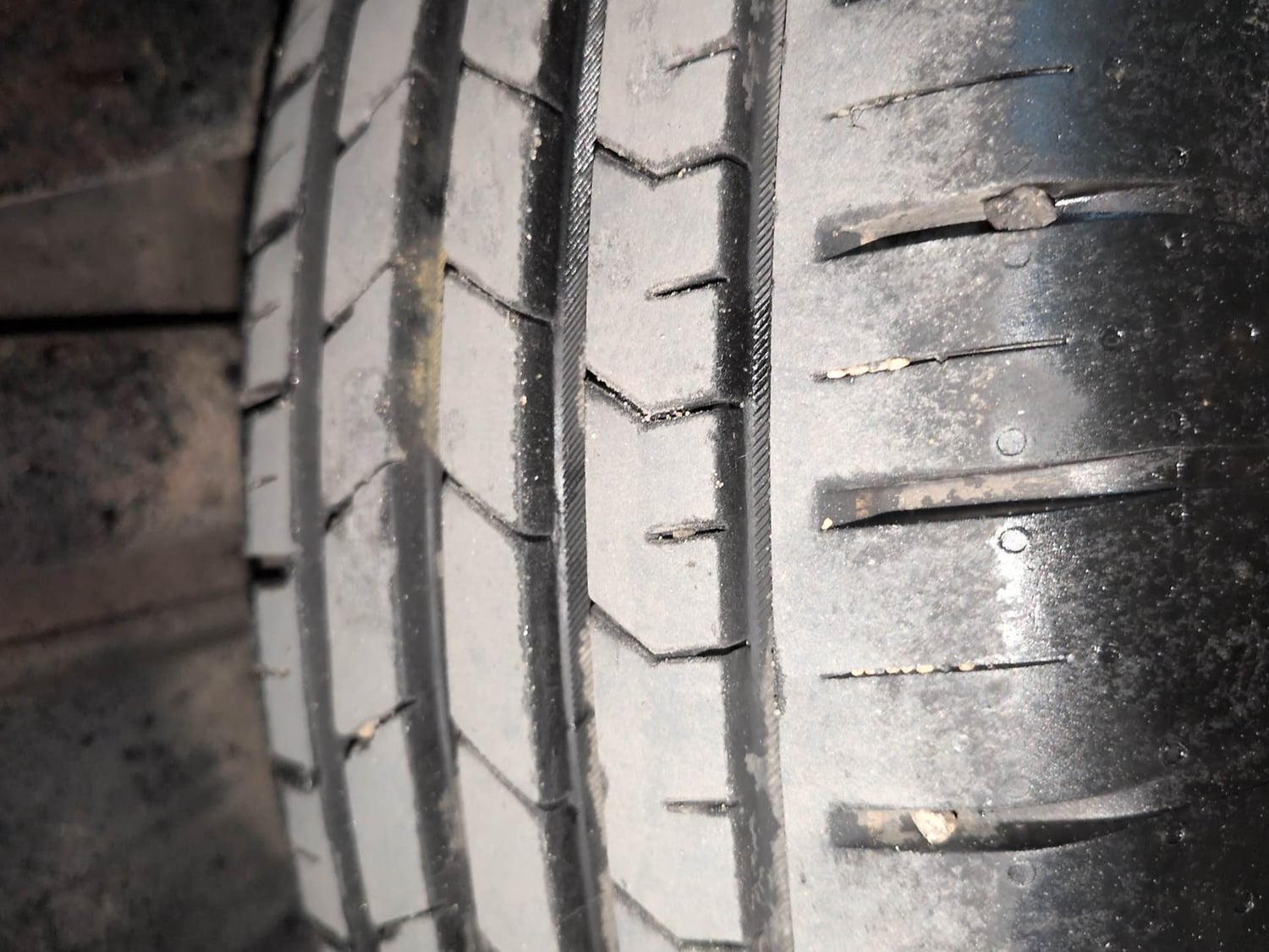 Used 2024 Maruti Suzuki Baleno Delta MT Petrol Manual tyres LEFT REAR TYRE TREAD VIEW