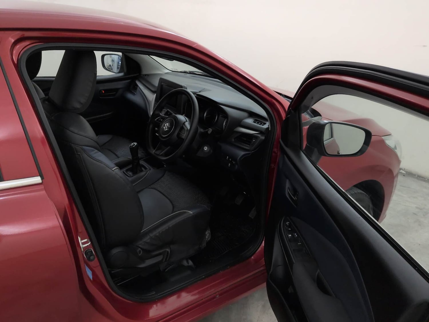 Used 2024 Maruti Suzuki Baleno Delta MT Petrol Manual interior RIGHT SIDE FRONT DOOR CABIN VIEW
