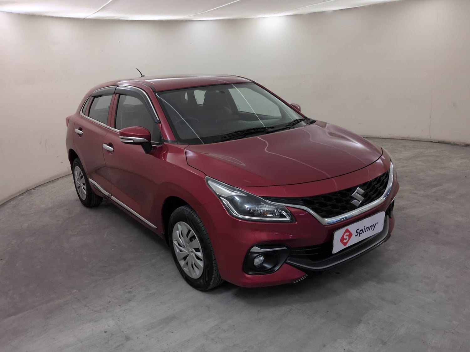 Used 2024 Maruti Suzuki Baleno Delta MT Petrol Manual exterior RIGHT FRONT CORNER VIEW