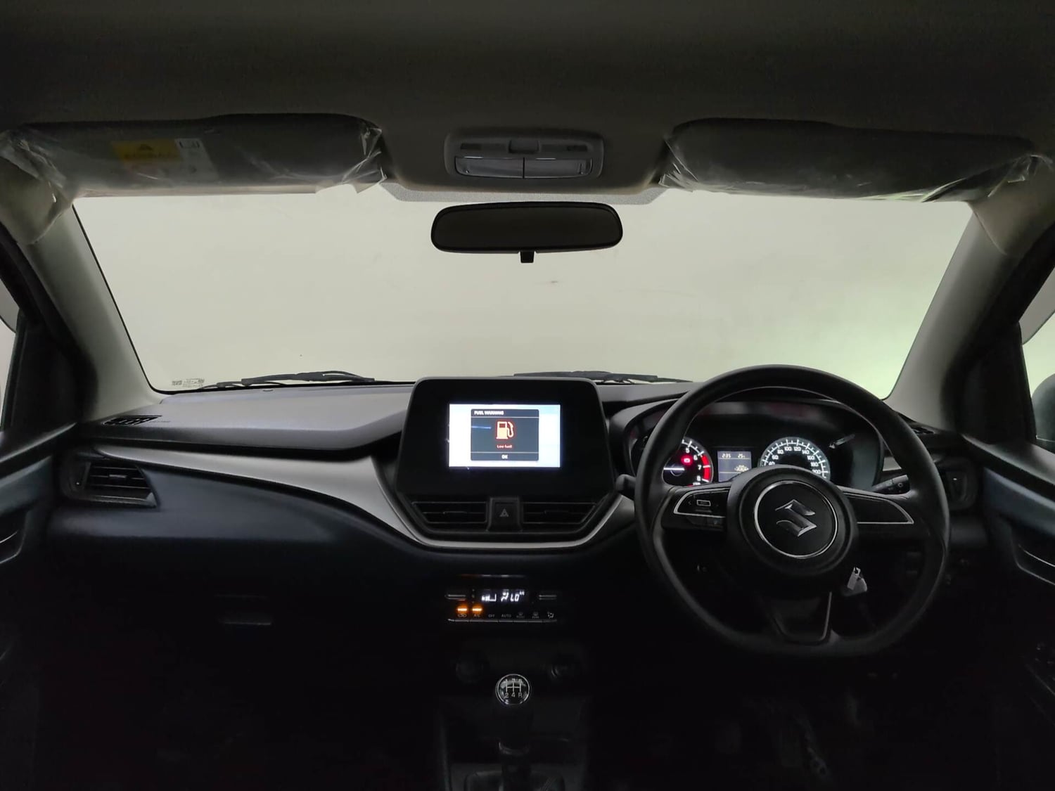 Used 2024 Maruti Suzuki Baleno Delta MT Petrol Manual interior DASHBOARD VIEW