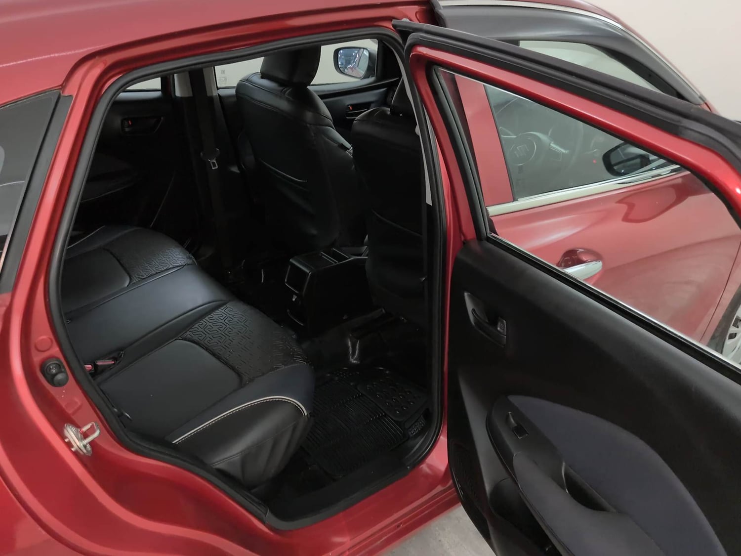 Used 2024 Maruti Suzuki Baleno Delta MT Petrol Manual interior RIGHT SIDE REAR DOOR CABIN VIEW