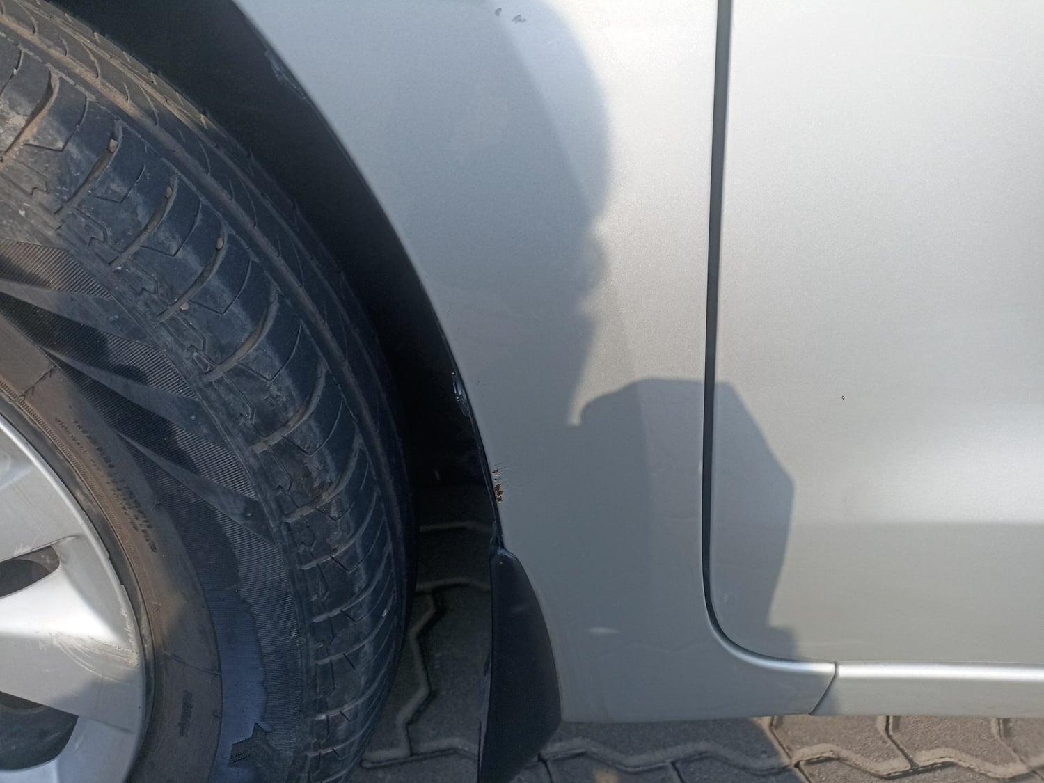Used 2023 Maruti Suzuki Swift VXi Petrol Manual dents MINOR SCRATCH