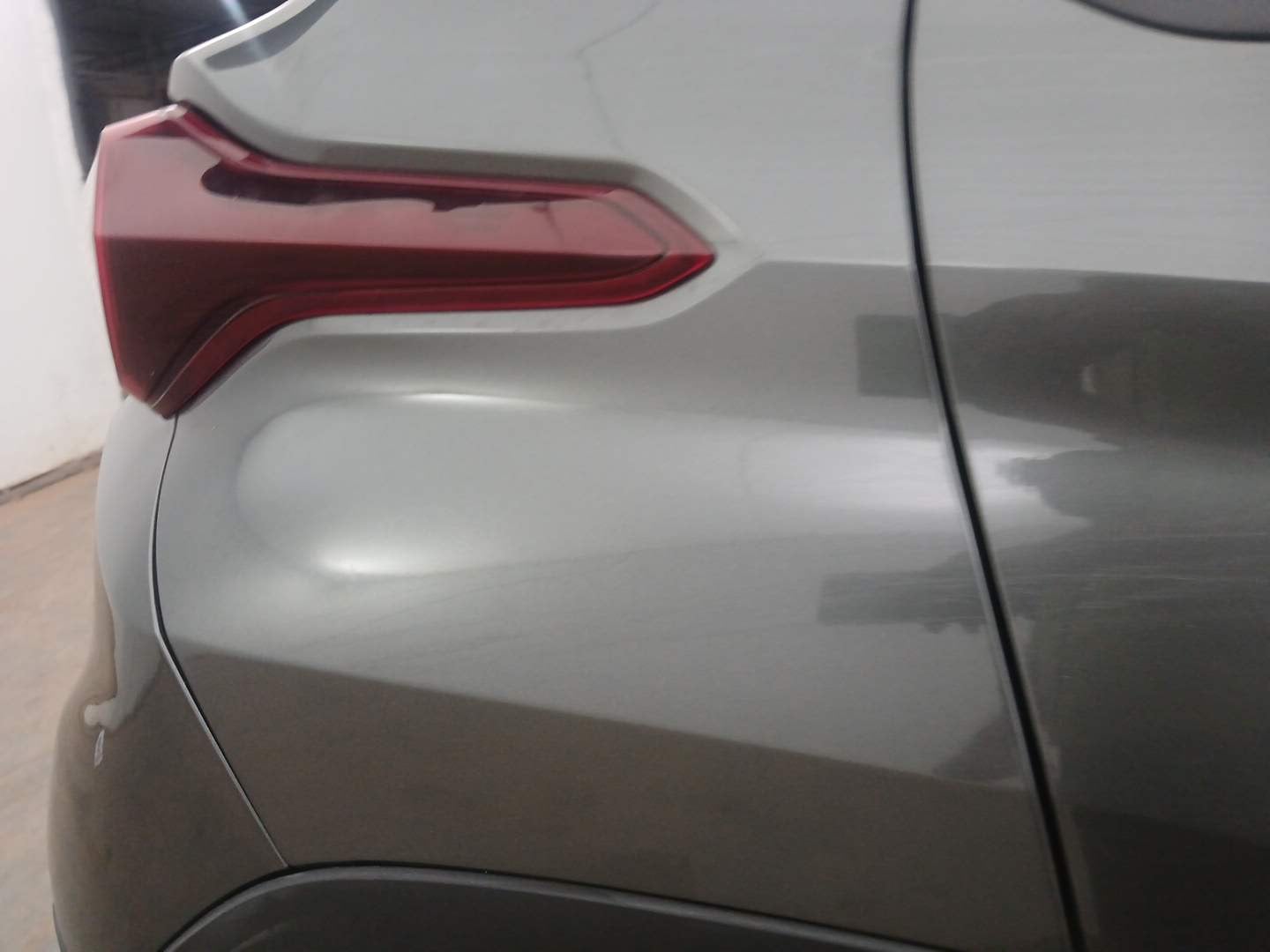 Used 2022 Tata Punch Adventure Rhythm Pack AMT Petrol Automatic dents MINOR DENT