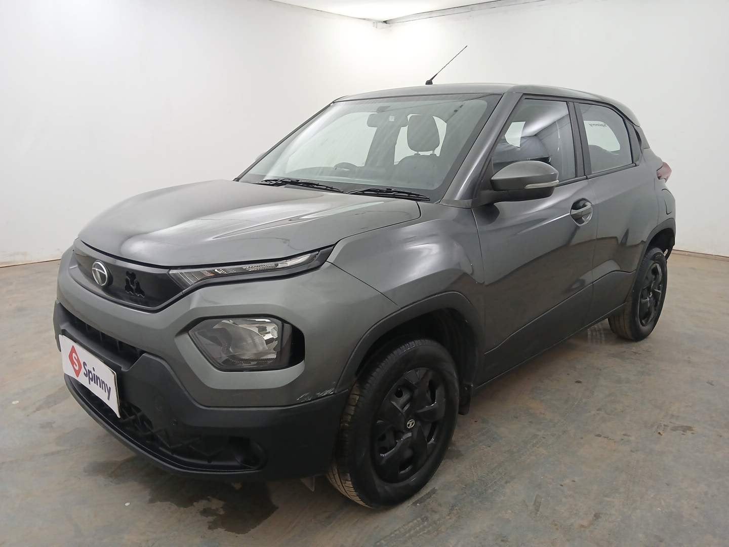 Used 2022 Tata Punch Adventure Rhythm Pack AMT Petrol Automatic exterior LEFT FRONT CORNER VIEW