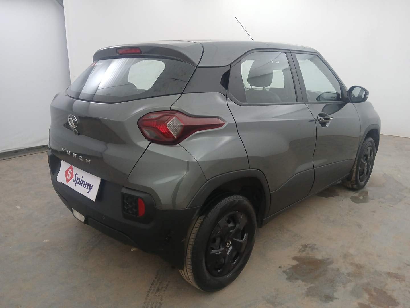 Used 2022 Tata Punch Adventure Rhythm Pack AMT Petrol Automatic exterior RIGHT REAR CORNER VIEW