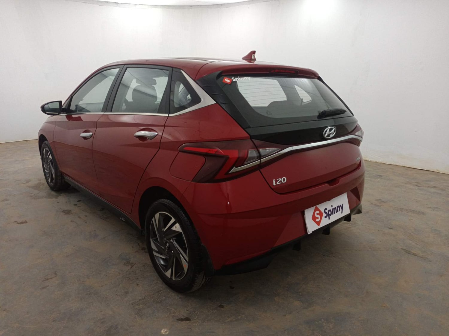 Used 2022 Hyundai i20 Asta (O) 1.2 IVT Petrol Automatic exterior LEFT REAR CORNER VIEW